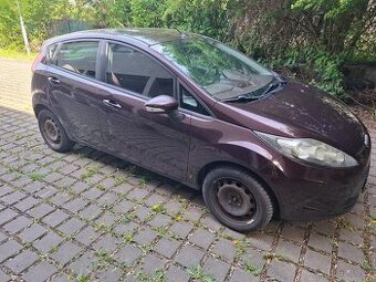 Ford Fiesta 1.2i 2010 CZ 1.majitel
