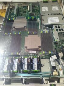 Server Fujitsu RX200 S8 / 8x 2.5" / KONFIGURACE - 1