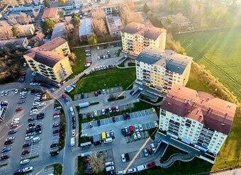 Pronájem BYT 2+KK/L,50 m2,Ul.V Honech,Klecany,Praha-Východ