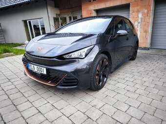 Cupra Born. Odpočet DPH. 150 kW.