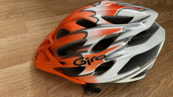 Helma cyklistická Giro oranžová
