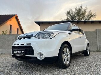 Kia Soul 1.6 CRDi 94KW Silber