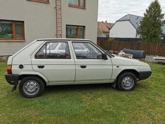Škoda favorit 136l LPG