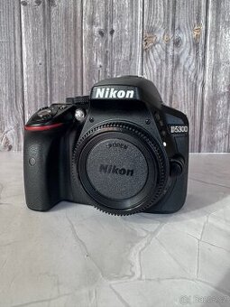 Nikon D5300 Fotoaparát