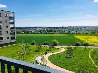 Pronájem bytu 2 + kk  58m2 Praha 6