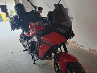 Yamaha Tracer 9 nová najeto 1200km Rezervace