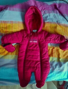 Kojenecká zimní červená kombinéza Lee Cooper, vel. 56/62