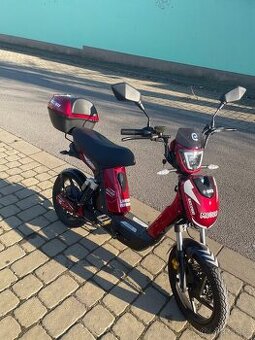 Elektrobabeta, E-babeta Racceway