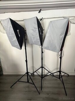 Prodám sadu 3 softboxových světel - 1