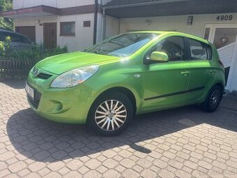 Hyundai i20,TOP NAJEZD, GARÁŽOVANÉ,74KW,1.4Benzin,STK