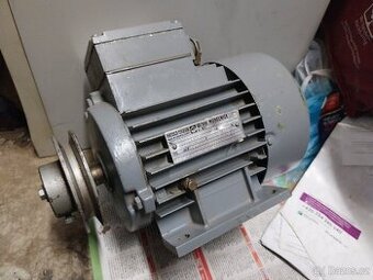 Elektromotor 750W, 2800ot