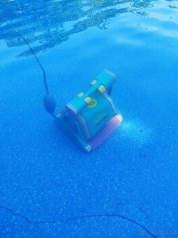 vysavač Dolphin Diagnostic 2001 s manipulačním vozíkem