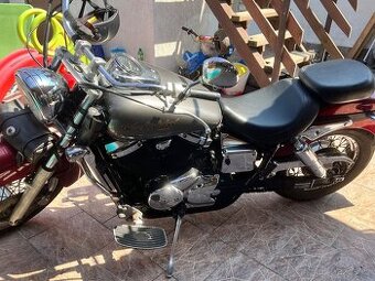 Honda black widow 750