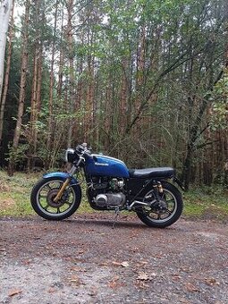 Kawasaki KZ - cafe racer