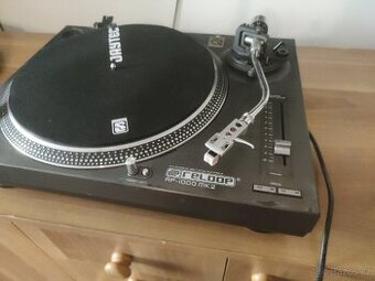 Reloop RP-1000 MK2 na dily