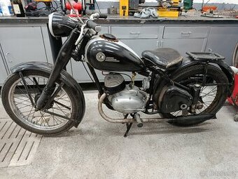 Čz 150c
