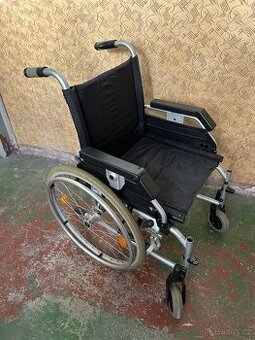 Použitý odlehčený mechanický vozík B+B Pyro Light 1330