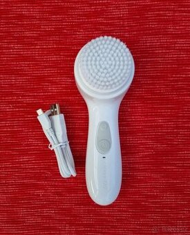 Čistící kosmetický kartáček - sonický nový