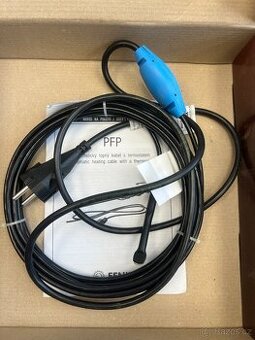 Topný kabel na potrubí s termostatem pro ochranu proti zamrz