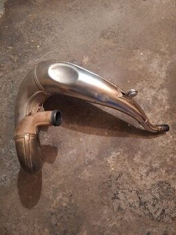 KTM EXC 300 TBi výfukové koleno