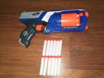 Hasbro Nerf Elite Strongarm