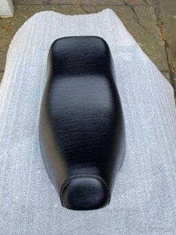 Prodam dvoj sedlo na manet korado