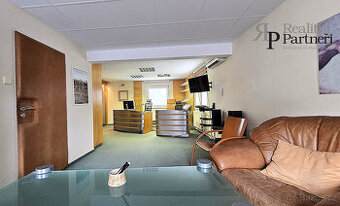 Nájem obchodního prostoru 5+1, 100 m² – Sadová 171/40, Opava