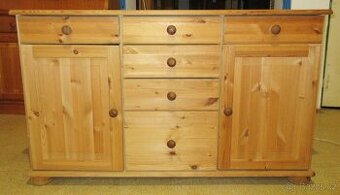 Komoda z borovice se šuplíky - celomasiv - Výborný stav