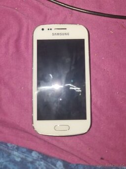Samsung GT-S7560