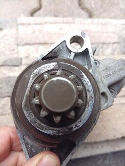 Prodám startér na škoda Octavia 2, 1.9 TDI 77kw