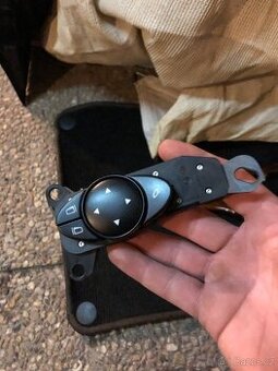 Mercedes E klasse w211 mix dílu