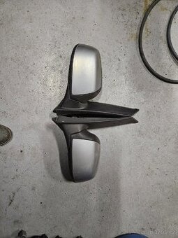 Zrcátko ford focus cmax