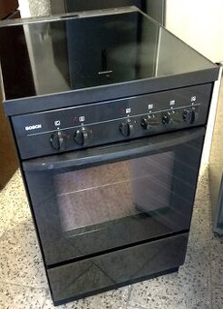 Prodám sporák Bosch, šířka 50 Cm, dovoz, záruka