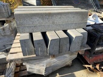 Silniční obrubníky