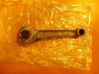 Ojnice Jawa 250 panelka a sportka