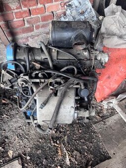 Motor Peugeot  1.6 gti 76 kw xu5j