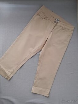 Luxusní capri kalhoty DOLCE&GABBANA vel. M na 152