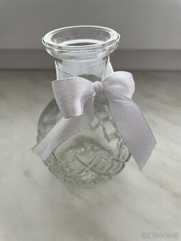 Vázičky - svatební dekorace