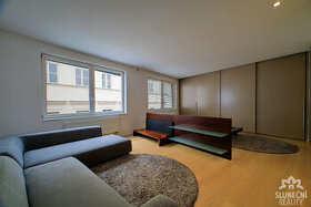Pronájem bytu 3+kk s balkonem, 100 m², Zlín