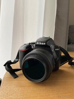 Nikon D5600