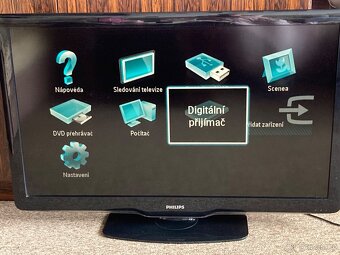 TV Philips 42PFL 545H + settopbox