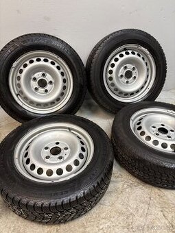Vw T5 T6 T6.1 Plechové kola zimní  205/65/16c  Sada