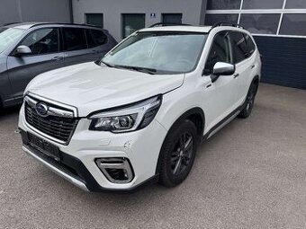 Subaru Forester 2.0i-L e-Boxer MHEV