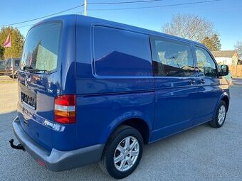 VW TRANSPORTER T5 1.9 TDi SERVISNÍ KNIHA
