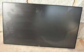 Monitor Dell U2717D s poškozeným panelem