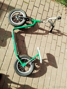 koloběžka malá se sedátkem
