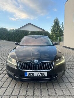 Škoda superb III L&K