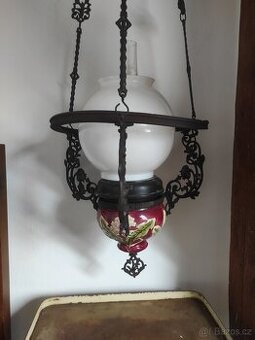 Starožitná petrolejová lampa stahovačka