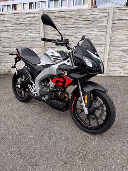Aprilia Tuono 125