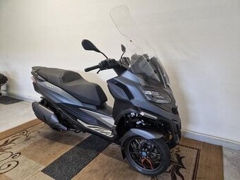 Piaggio MP3 530 hpe zpátečka kamera 10/2022 nové pneu